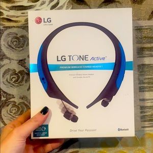 NWOT LG Tone Active Premium Wireless Headset